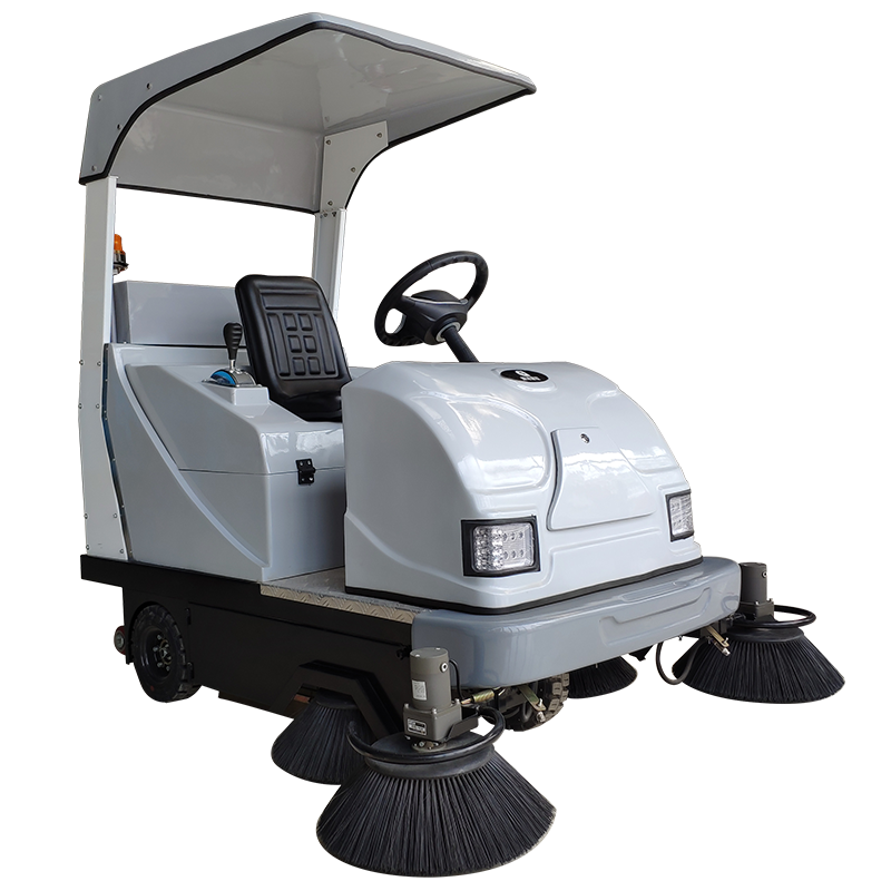 學(xué)會(huì)對(duì)山東駕駛式掃地車維護(hù)節(jié)約運(yùn)行成本31
